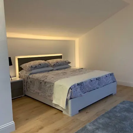 Apartament Appartamento. *